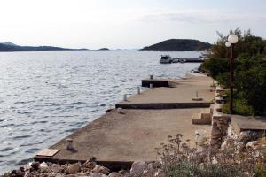 Apartments by the sea Cove Mala Lamjana, Ugljan - 8449