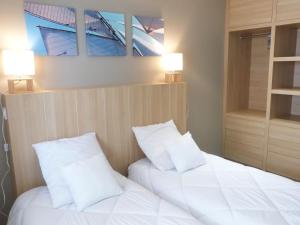 Superbe appartement pour 6 avec balcon, piscine chauffée et accès direct plage à La Tranche - FR-1-194-255