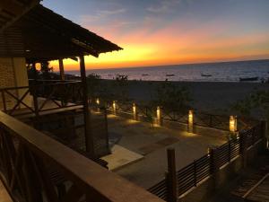 BEACH HOUSE - Kitespot Suite - AT THE BEACH !