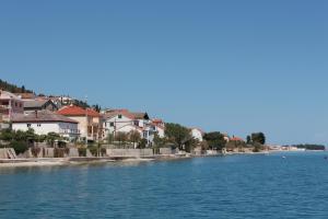 Apartments by the sea Kali, Ugljan - 13865