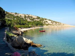 Rooms with a parking space Lukovo, Senj - 14567
