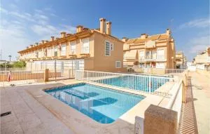 2 Bedroom Lovely Home In Santa Pola - Elche