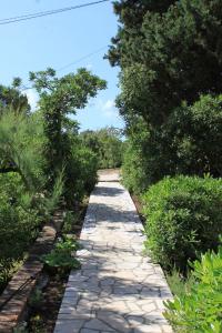 Apartments with a parking space Nerezine, Losinj - 2518