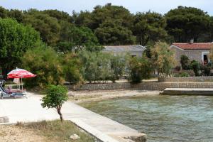 Apartments by the sea Kosljun, Pag - 203 