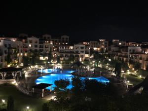 Apartment 2BR, тристаен in complex Green Life