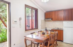 1 Bedroom Amazing Apartment In Locri