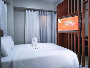 AFFORDABLE TWO PALMTREE VILLAS NEAR NAIA3 NEWPORT BOULEVARD PASAY CITY