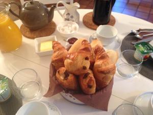 B&B / Chambres d'hotes L'Auberge Des Oiseaux Chantants : photos des chambres