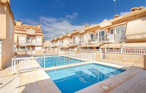 2 Bedroom Lovely Home In Santa Pola