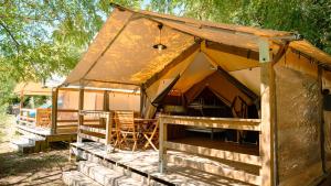 Campings Aloha plage camping 4etoiles : photos des chambres