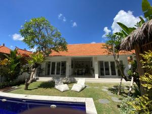 Villa Made Umalas 2Br with Private Pool