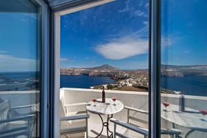 Apanemo Hotel & Suites Santorini Greece