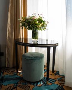 Superior Twin Room with Balcony and Sea View room in Le Grand Pavois