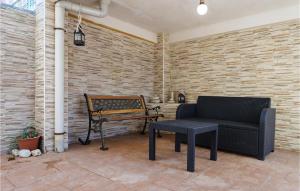 Cozy Home In Porto Do Son With Wifi