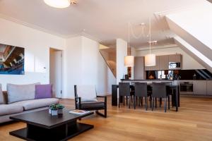 Penthouse Apartment room in InTown Residences