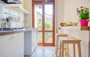 Stunning Apartment In Viareggio