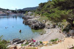 Apartments with a parking space Mali Losinj (Losinj) - 15201