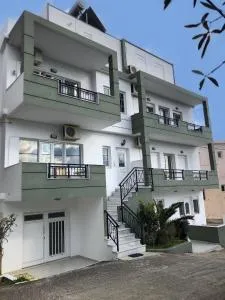 Blue Sky Apartments - Pévkoi