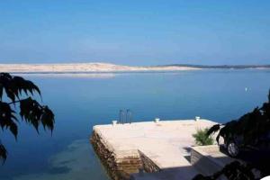 Apartments by the sea Kustici, Pag - 18248 