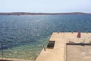 Apartments by the sea Kustici, Pag - 18248 