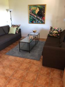 3-rumslägenhet i villa med havsutsikt i Båstad Hindbärsvägen 22