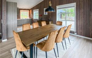 Beautiful Home In Rødberg