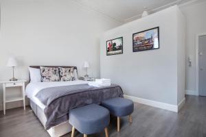 Modern Studio Apartment in prime central location