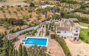 obrázek - Beautiful Home In Las Lagunas De Mijas With Heated Swimming Pool, Swimming Pool And 7 Bedrooms