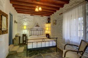 Traditional Holiday House