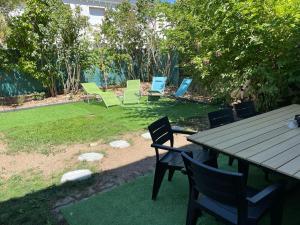 Belle Maison 12p 6 couchages TOURS CENTRE avec jardin