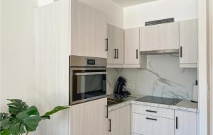 Gorgeous Apartment In Oostende