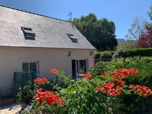 Maisons de vacances Magnifique bas de villa deux chambres situe pres des plages et du golf : photos des chambres