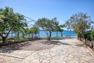 Family friendly seaside apartments Brodarica, Sibenik - 4833