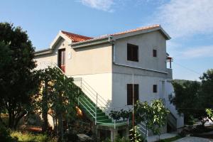 Apartments with parking space Jezera, Murter - 5109