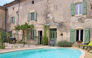 Maisons de vacances Awesome home in La Batie-Rolland with Outdoor swimming pool, WiFi and 4 Bedrooms : photos des chambres