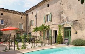 Maisons de vacances Awesome home in La Batie-Rolland with Outdoor swimming pool, WiFi and 4 Bedrooms : photos des chambres