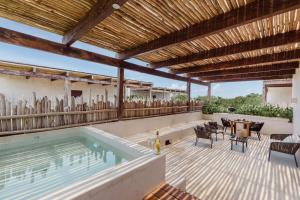 Luxury Villas in Aldea Zama