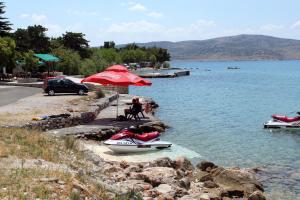 Apartments with a parking space Starigrad, Paklenica - 6566 