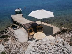 Secluded fishermans cottage Cove Donje More, Pasman - 11602