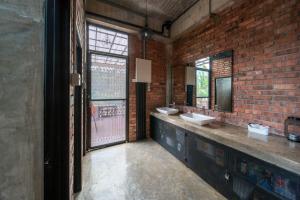 Brickhouse Bukit Tinggi by Santai Villas