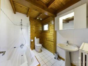 Chalets Chalet Montvalezan-La Rosiere, 9 pieces, 14 personnes - FR-1-398-647 : photos des chambres