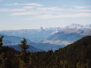 Appartements Appartement Chamrousse, 2 pieces, 4 personnes - FR-1-549-98 : photos des chambres