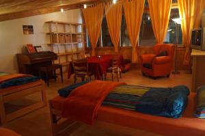 Three-Bedroom Apartment room in Bolderhof