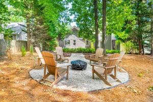 Cozy Boho Kildaire Farms Home- near Downtown