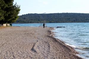 Apartments by the sea Pirovac, Sibenik - 13275