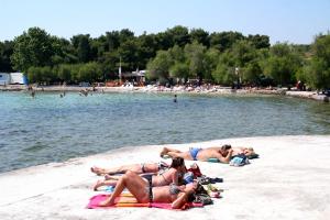 Apartments with a parking space Vodice - 13997