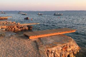 Apartments with a parking space Zdrelac, Pasman - 14734