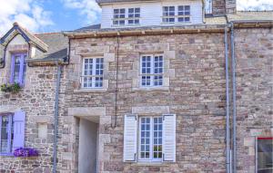 Maisons de vacances Pet Friendly Home In Erquy With Wifi : photos des chambres