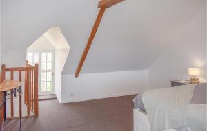 Maisons de vacances Pet Friendly Home In Erquy With Wifi : photos des chambres