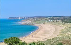 Maisons de vacances Pet Friendly Home In Erquy With Wifi : photos des chambres